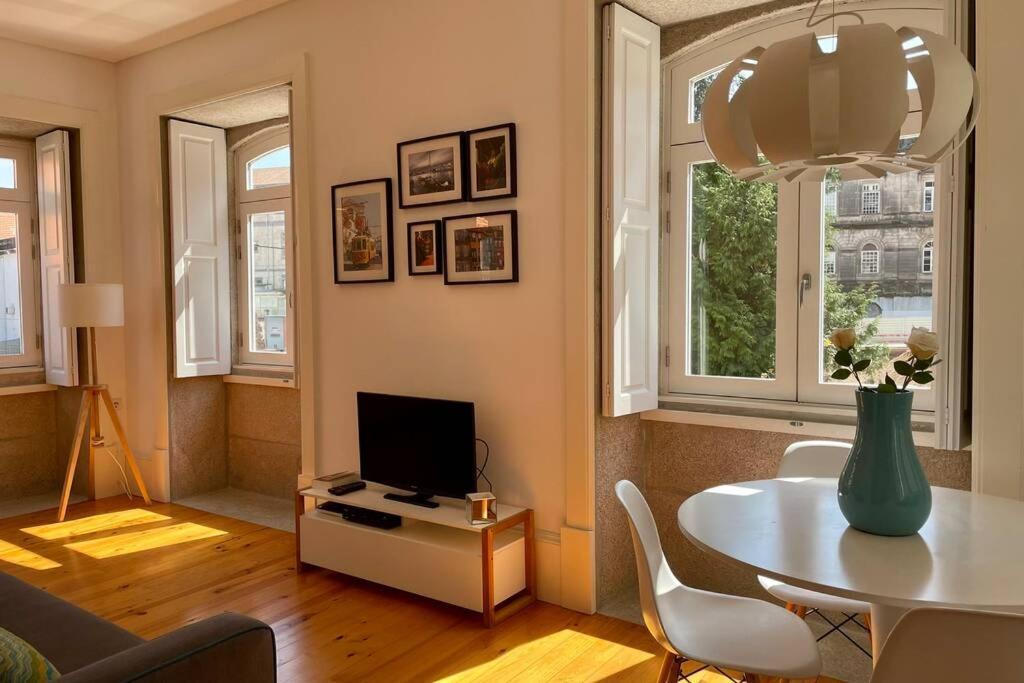 Santo Antonio Cozy Apartment Порту Экстерьер фото